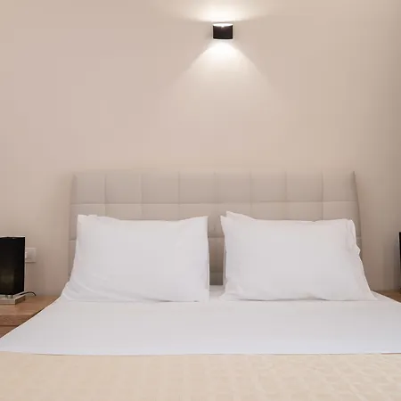 Apart Otel Tristhenia