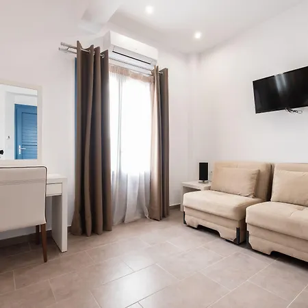 Hotel apartamentowy Tristhenia Perissa (Santorini)
