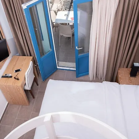 Apart Otel Tristhenia