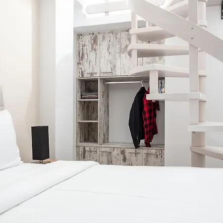 Tristhenia Hotel apartamentowy