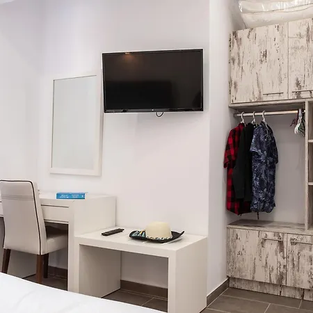 Apart Otel Tristhenia