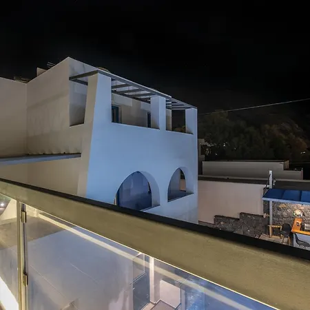 Apart Otel Tristhenia