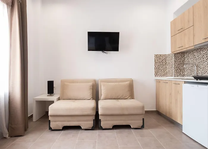 Aparthotel Tristhenia Perissa (Santorini)