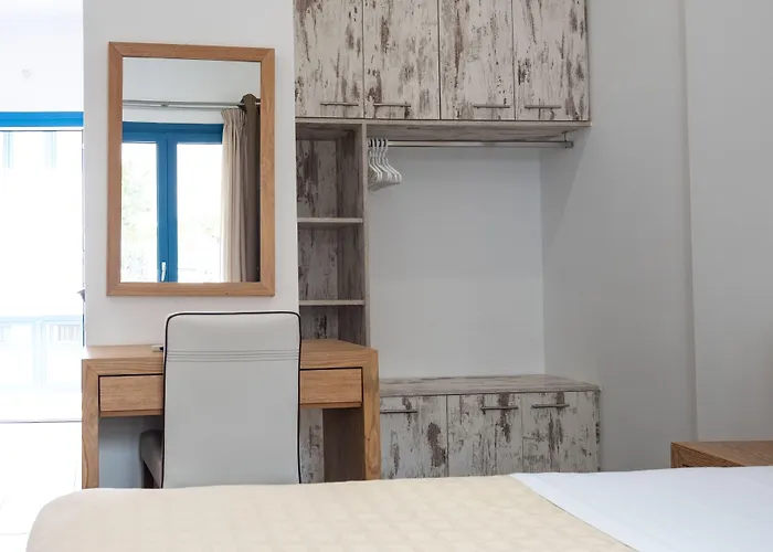 Tristhenia 4* Перисса