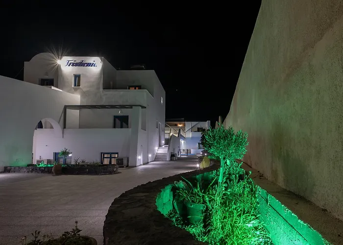 Tristhenia Aparthotel