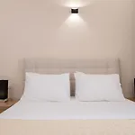Hotel apartamentowy Tristhenia