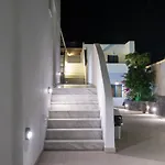 Hotel apartamentowy Tristhenia
