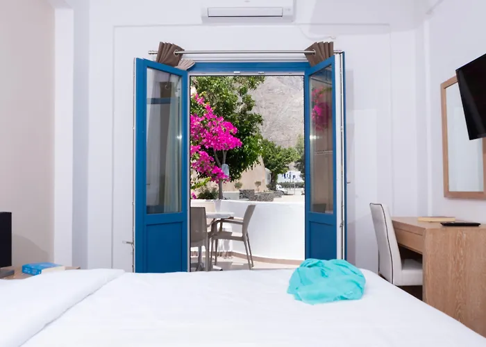 Tristhenia Apartahotel